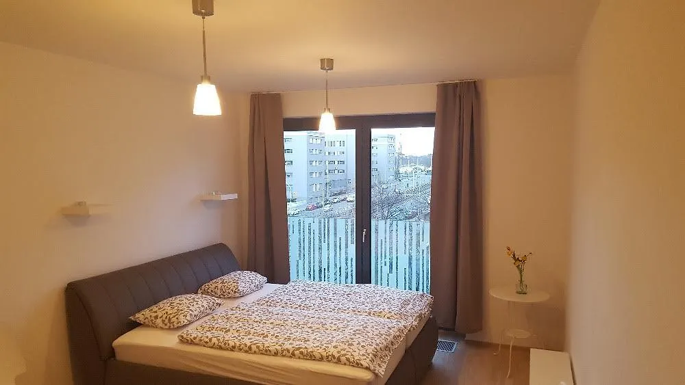 Apartment David Garden Towers Πράγα